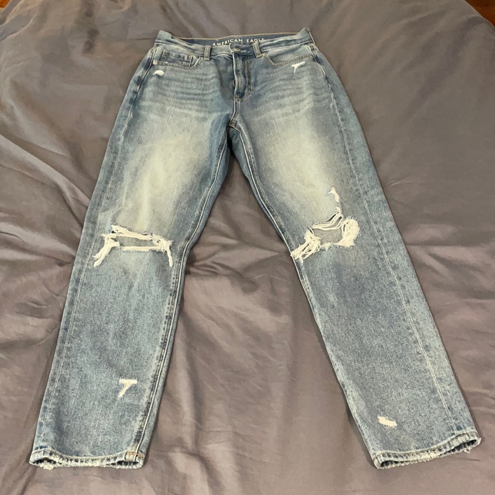 American Eagle Mom jeans